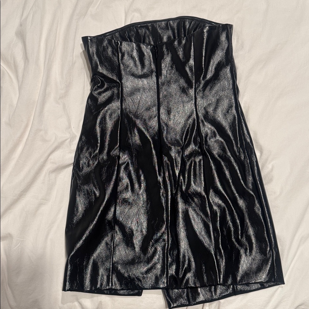 Black Strapless Shiny Dress - Picture 3 of 3
